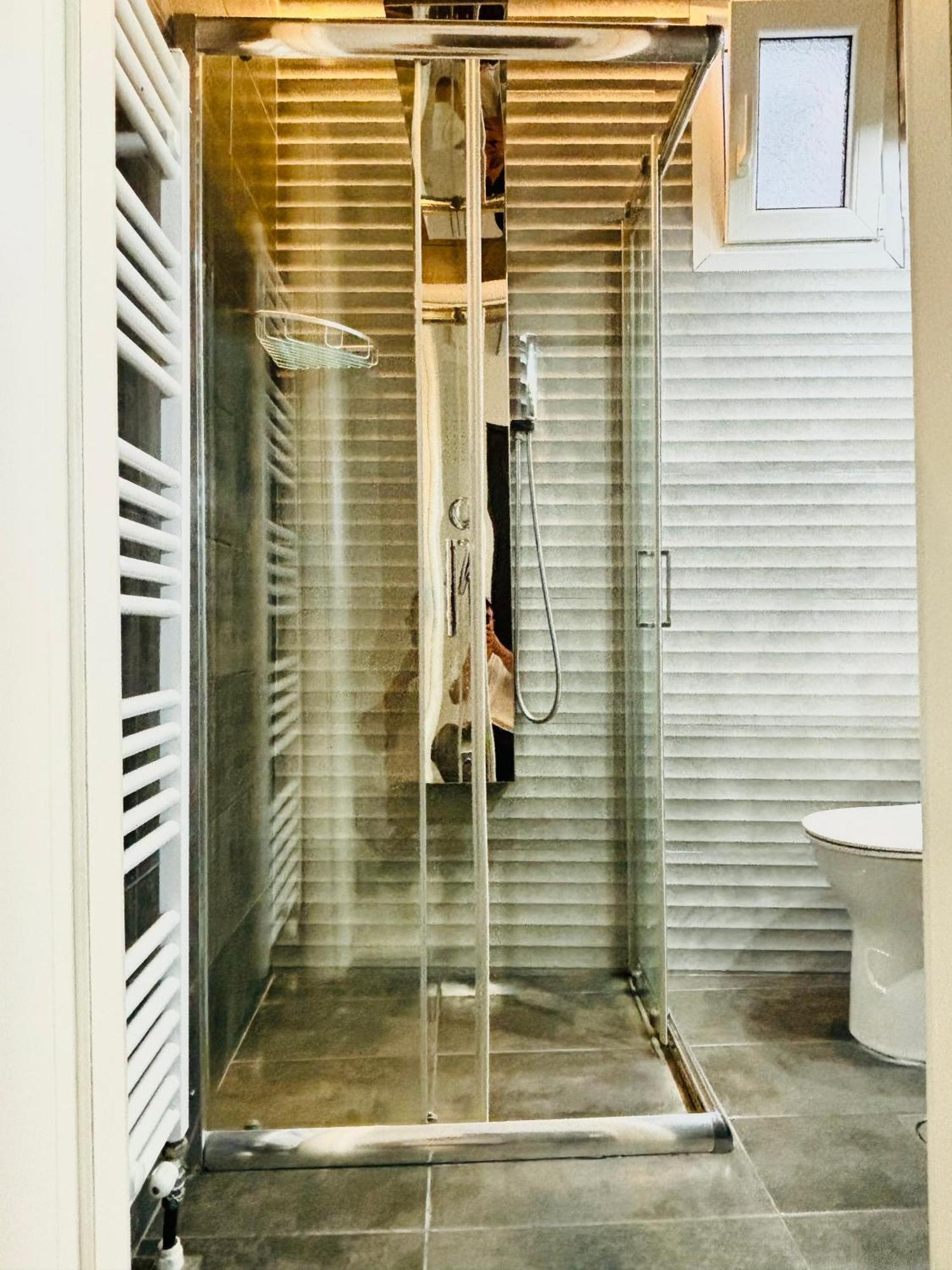 Elite Deluxe 1 Apartment Kavála ภายนอก รูปภาพ